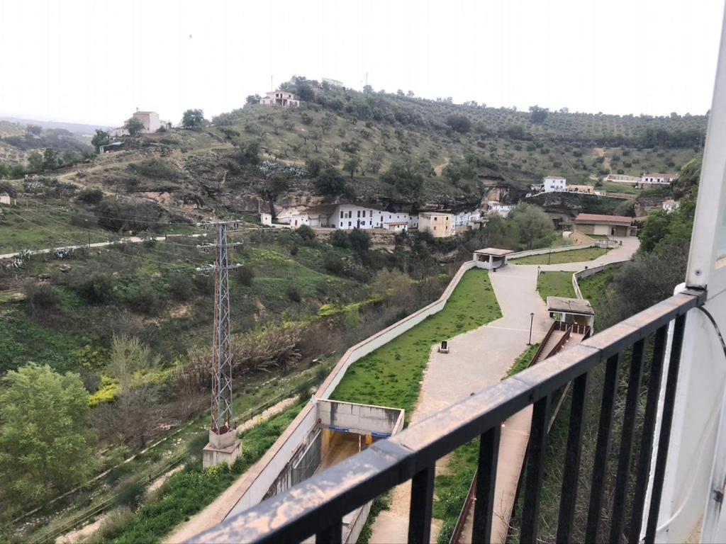 casa Encarni, balcon de las cuevas Villa Setenil De Las Bodegas Exterior foto